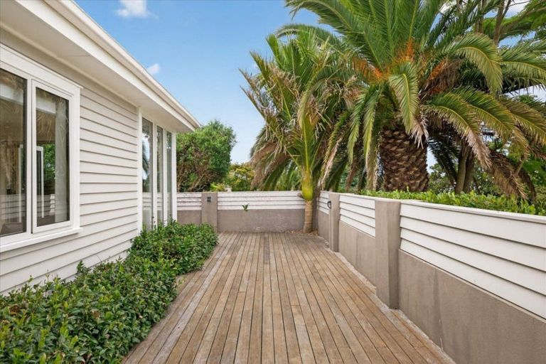 Photo of property in 17 Boucher Avenue, Te Puke, 3119