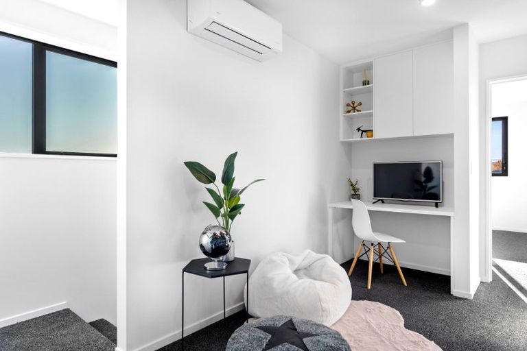 Photo of property in 1b Manchester Place, Rangiora, 7400