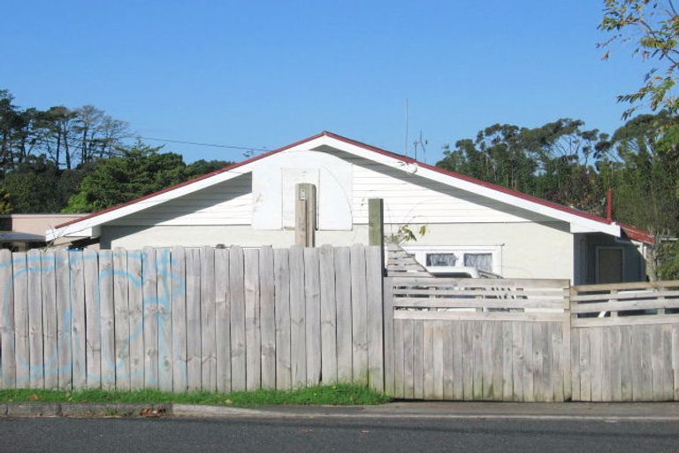 Photo of property in 72 Metcalfe Road, Ranui, Auckland, 0612