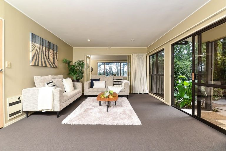 Photo of property in 21 Clarkin Road, Fairfield, Hamilton, 3214