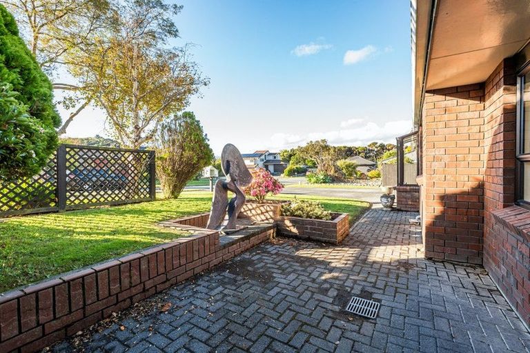 Photo of property in 34 Shackle Lane, Whitby, Porirua, 5024