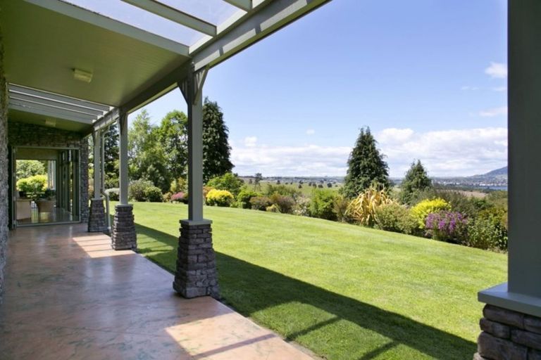 Photo of property in 35 Te Moenga Park, Acacia Bay, Taupo, 3330