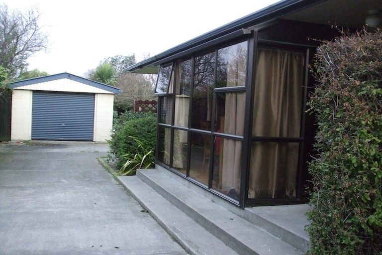 Photo of property in 25 Trafford Street, Harewood, Christchurch, 8051