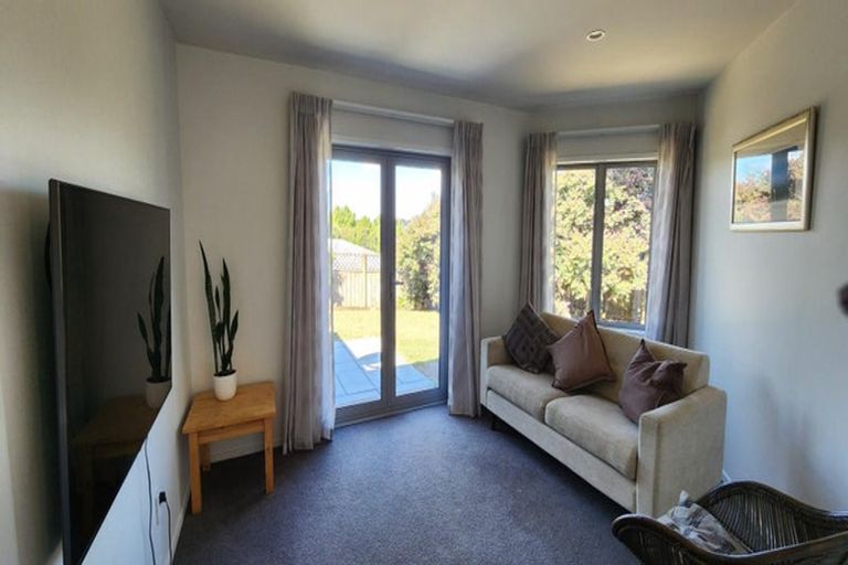 Photo of property in 9 Queen Street, Cambridge, 3434