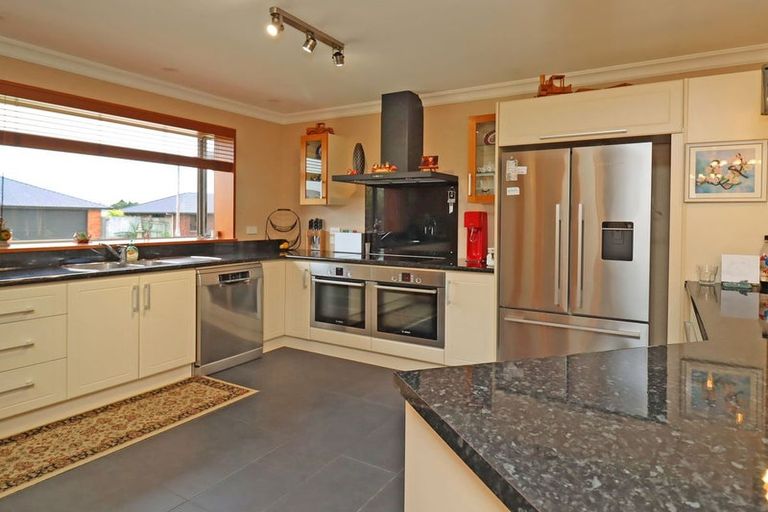 Photo of property in 36 Hannah Place, Holmes Hill, Oamaru, 9401