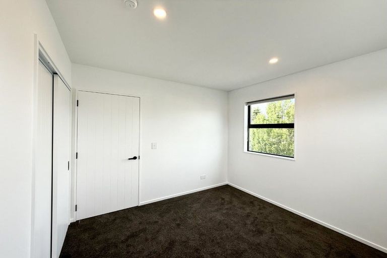 Photo of property in 37 Wildberry Street, Woolston, Christchurch, 8023