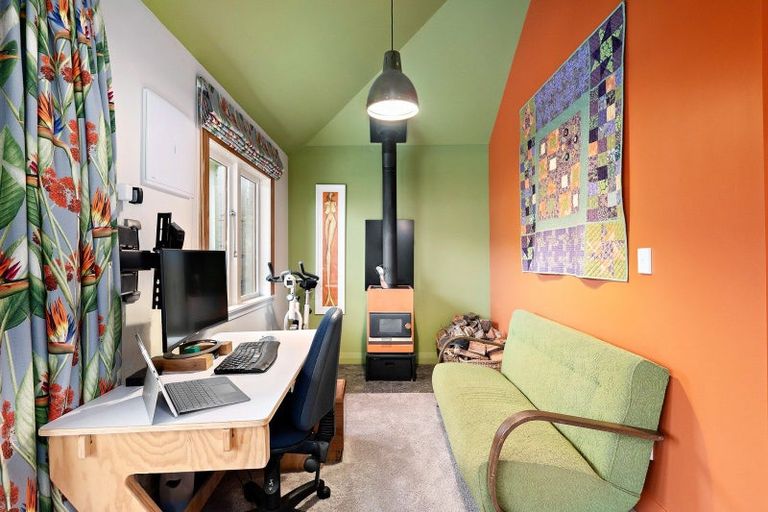 Photo of property in 38 Happy Valley Road, Owhiro Bay, Wellington, 6023