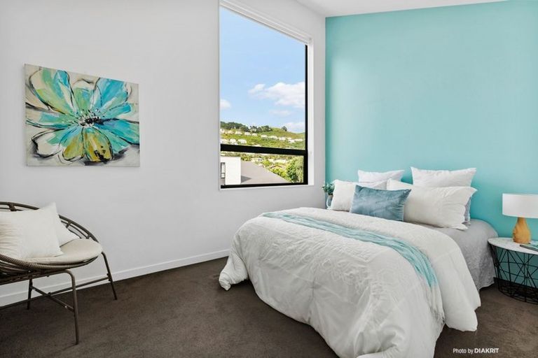 Photo of property in 19/8 Thatcher Crescent, Crofton Downs, Wellington, 6035