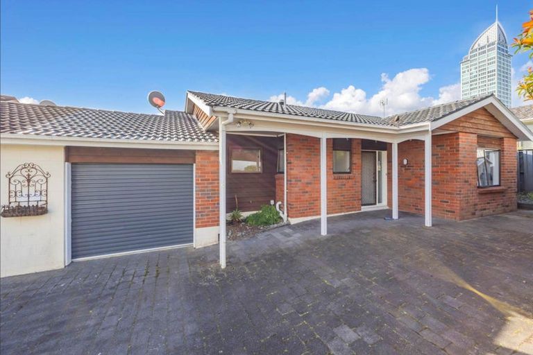 Photo of property in 3/27 Byron Avenue, Takapuna, Auckland, 0622