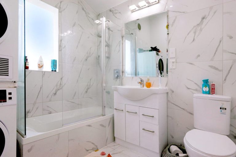 Photo of property in 2b Westminster Road, Mount Eden, Auckland, 1024