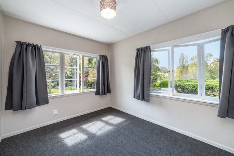Photo of property in 2531 Masterton Castlepoint Road, Mangapakeha, Masterton, 5889