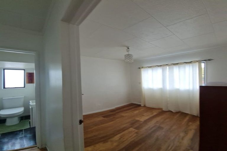 Photo of property in 8 Fenwick Crescent, Hillcrest, Hamilton, 3216