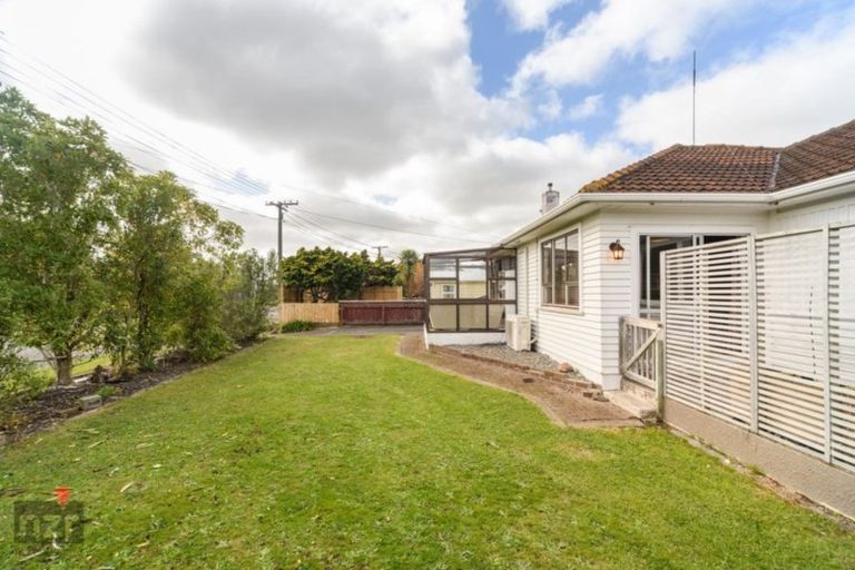 Photo of property in 5 Churchill Avenue, Feilding, 4702