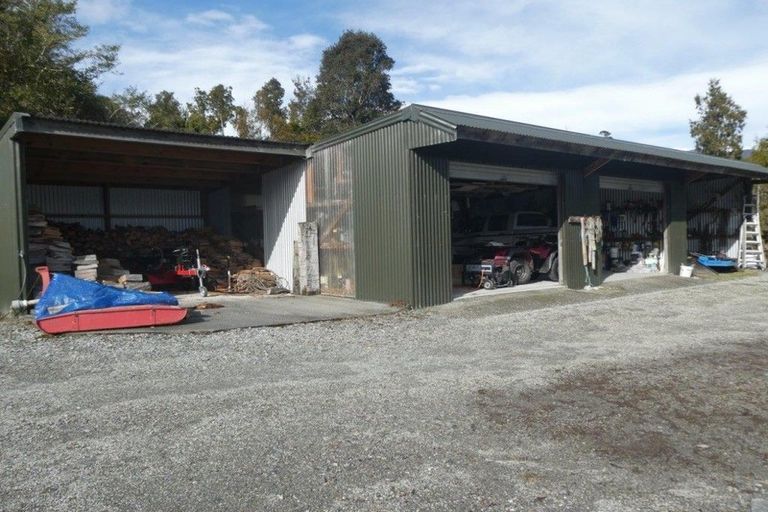 Photo of property in 753 Franz Josef Highway, Whataroa, 7886