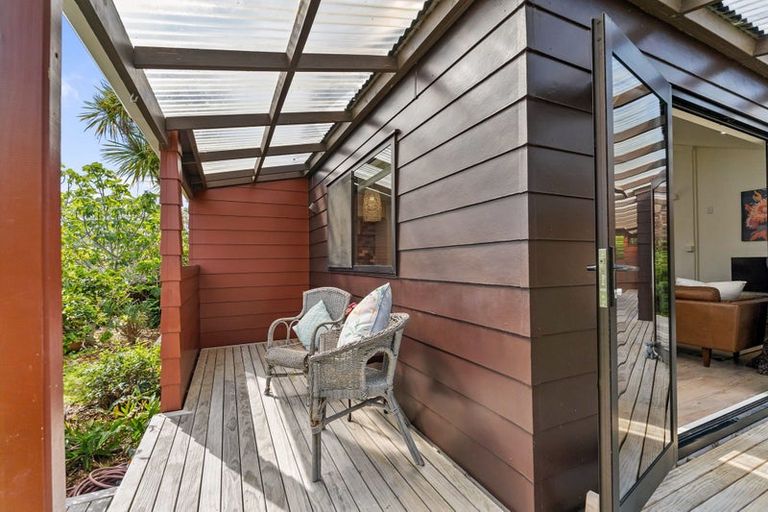 Photo of property in 13 Ferry Road, Waipu, 0510