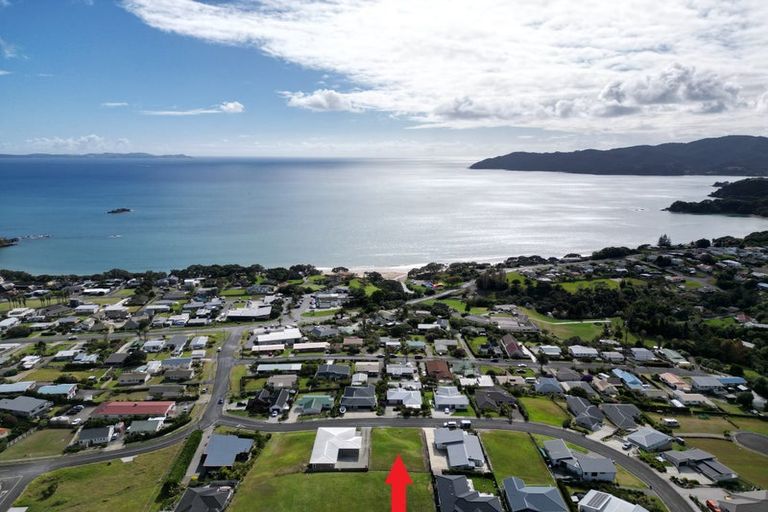 Photo of property in 8 Christine Drive, Coopers Beach, 0420