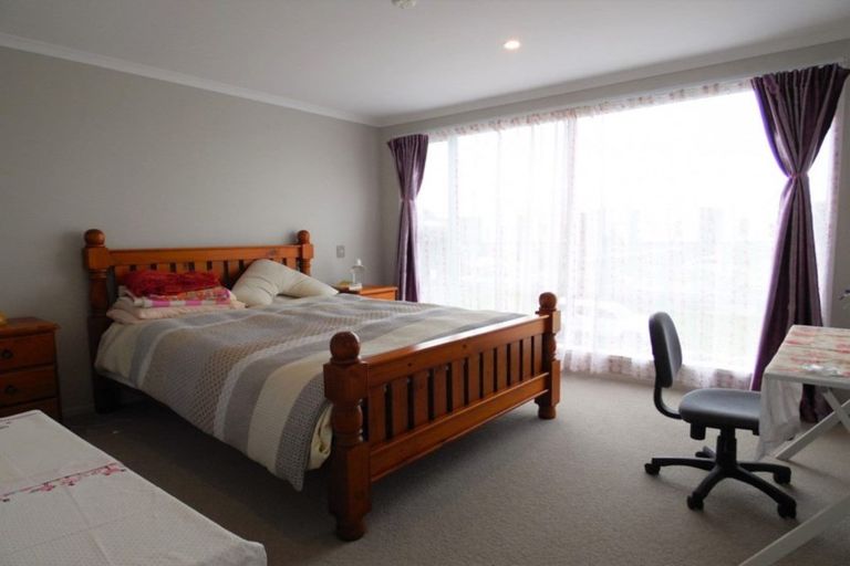 Photo of property in 3 Rangihina Road, Hobsonville, Auckland, 0616