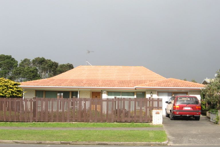 Photo of property in 69 Grande Vue Road, Hillpark, Auckland, 2102