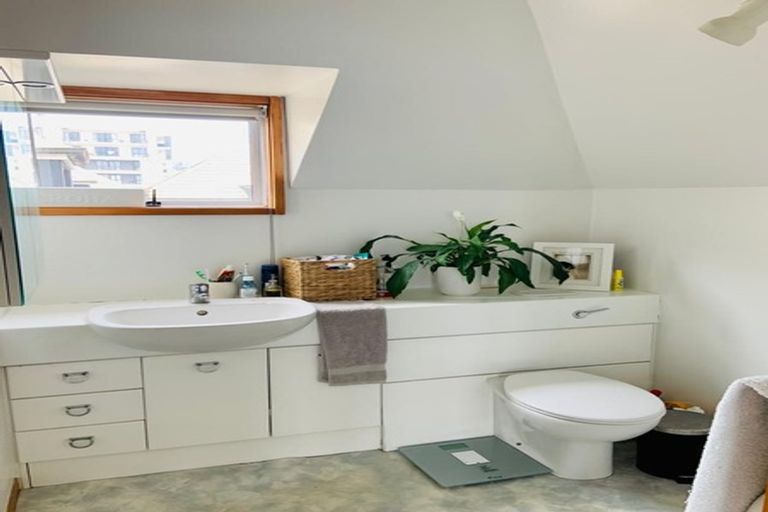 Photo of property in Cranleigh Mews, 4/10 Cranmer Square, Christchurch Central, Christchurch, 8013