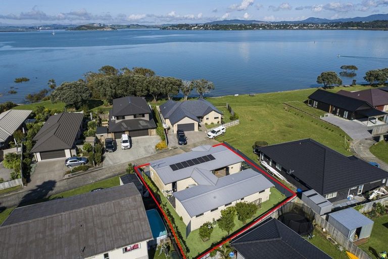 Photo of property in 4 Mckeague Way, Tamaterau, Whangarei, 0174