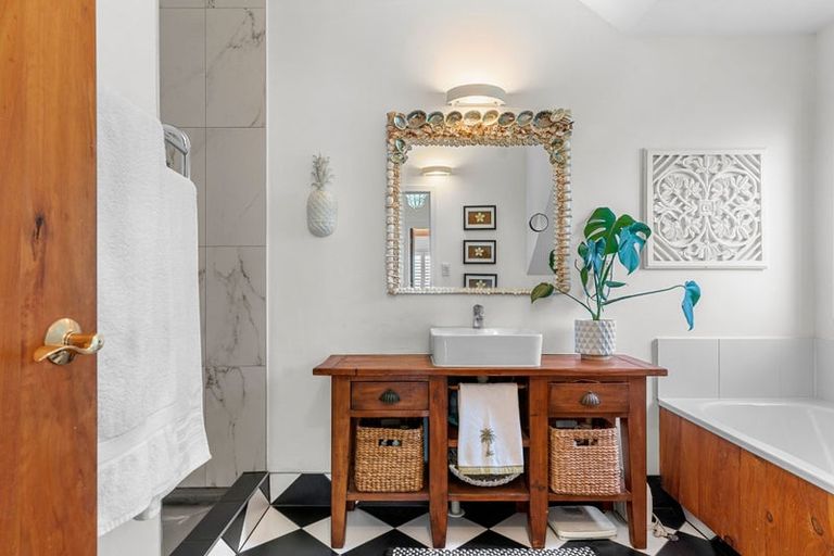 Photo of property in 23 Devon Street, Mangawhai Heads, Mangawhai, 0505