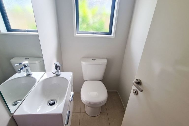 Photo of property in 35b Hargood Street, Woolston, Christchurch, 8062