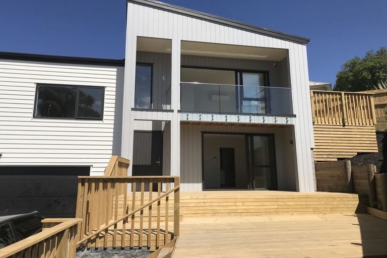 Photo of property in 3 Gamble Way, Massey, Auckland, 0614