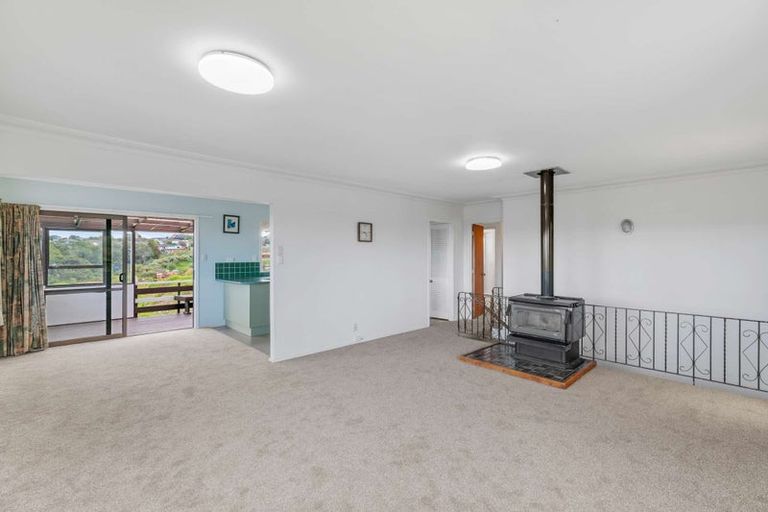 Photo of property in 204 Don Buck Road, Massey, Auckland, 0614