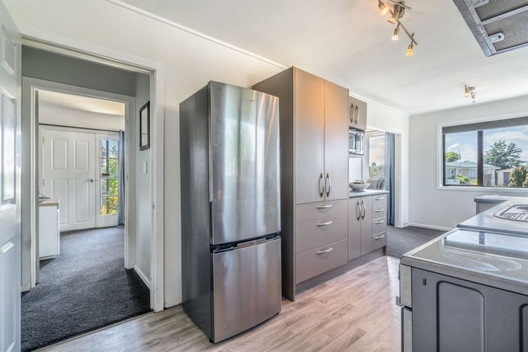 Photo of property in 2 Marshall Street, Strathern, Invercargill, 9812