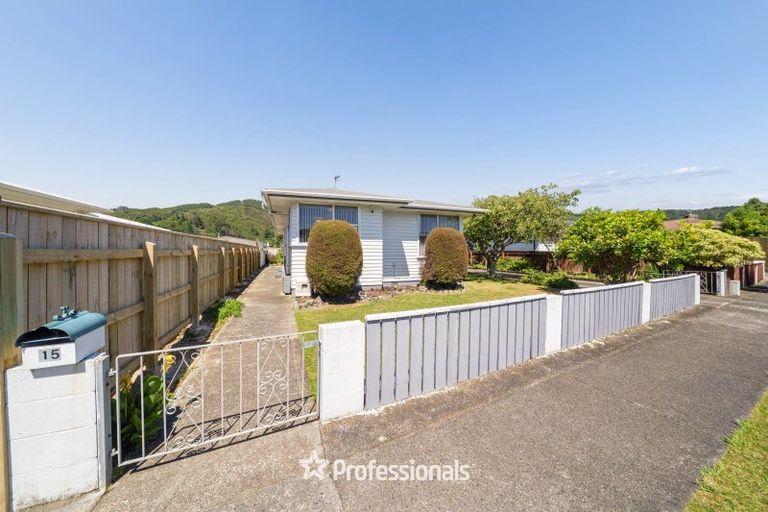 Photo of property in 15 Wetherby Grove, Wainuiomata, Lower Hutt, 5014