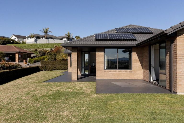 Photo of property in 7 Haden Place, Omokoroa, 3114