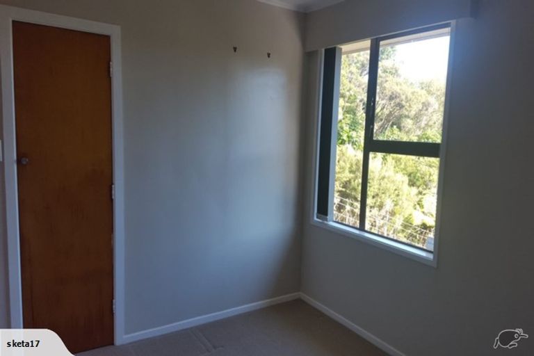 Photo of property in 32 John Street, Stokes Valley, Lower Hutt, 5019