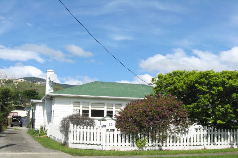 Photo of property in 1/13 Ngaio Street, Stoke, Nelson, 7011