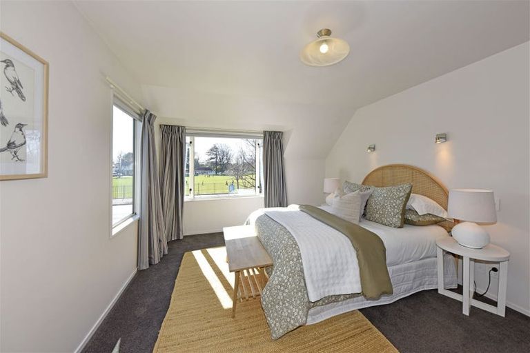 Photo of property in 1/3 Creyke Road, Ilam, Christchurch, 8041