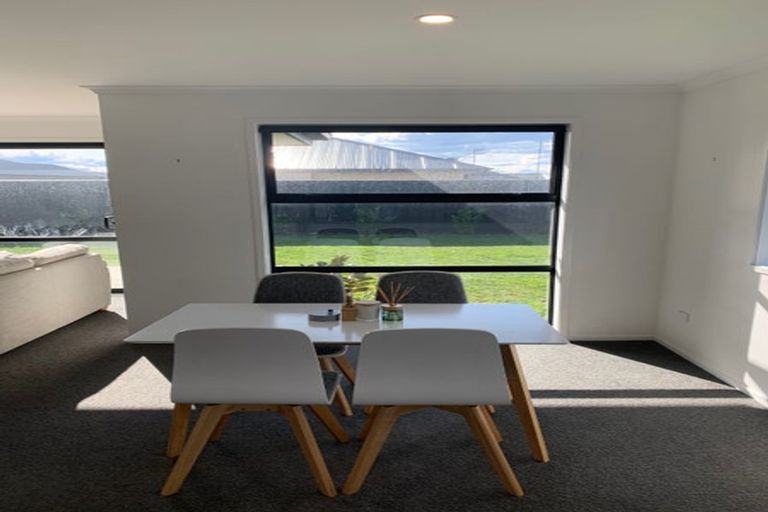 Photo of property in 4 Avanda Avenue, Rolleston, 7615