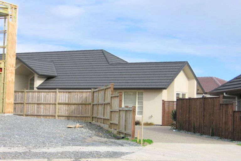 Photo of property in 11 Fintry Place, Flat Bush, Auckland, 2016