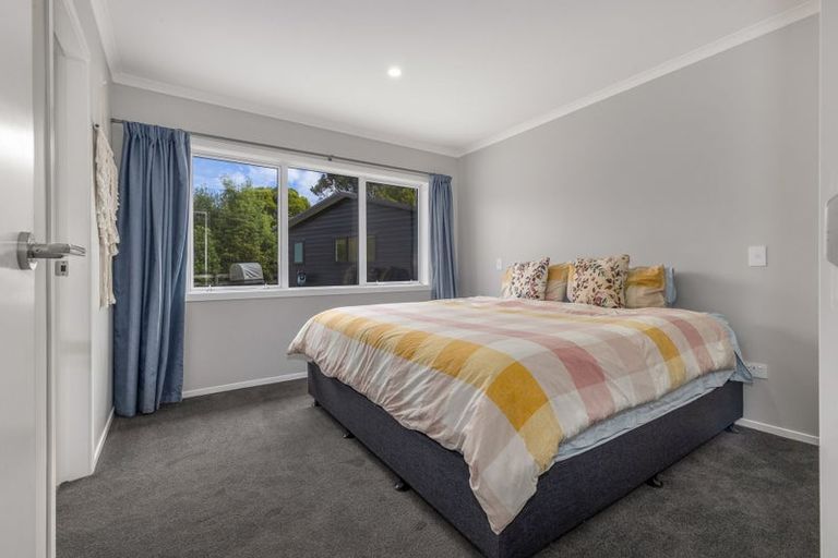 Photo of property in 105 Peka Peka Road, Peka Peka, Waikanae, 5391