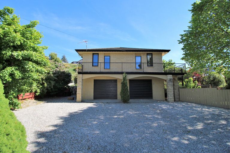 Photo of property in 7 Aronui Road, Bridge Hill, Alexandra, 9320