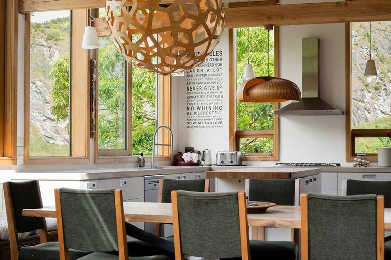 Photo of property in 17 Littles Road, Coronet Peak, Queenstown, 9371