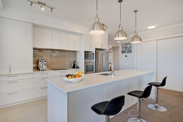 Photo of property in 119 Panorama Heights, Orewa, 0931