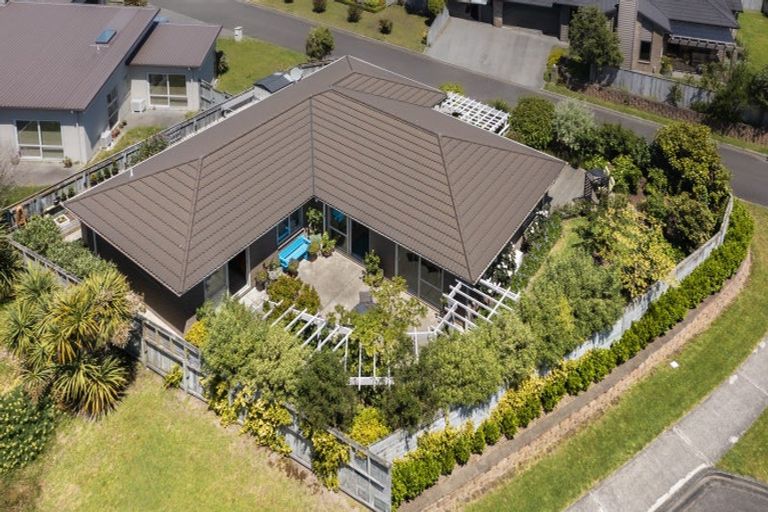 Photo of property in 58 Hillcrest Road North, Raumati Beach, Paraparaumu, 5032