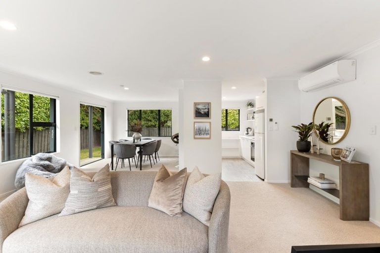 Photo of property in 37b Elm Tree Avenue, Frankton, Queenstown, 9300