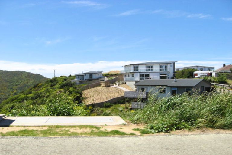 Photo of property in 142 Homebush Road, Khandallah, Wellington, 6035