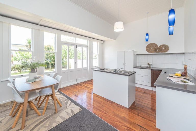 Photo of property in 376 Wicksteed Street, Whanganui, 4500