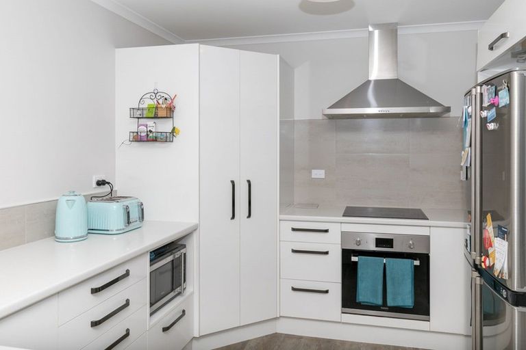 Photo of property in 22 Max Landing, Grandview Heights, Hamilton, 3200