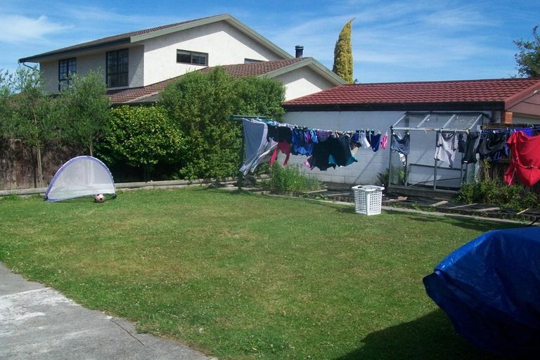 Photo of property in 16 Westmont Street, Ilam, Christchurch, 8041