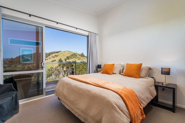 Photo of property in 16 Tironui Place, Whitianga, 3510