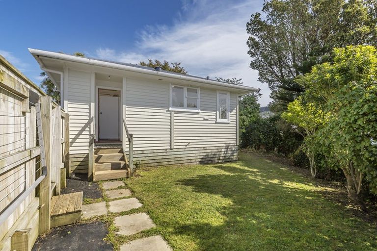 Photo of property in 57b Ranui Terrace, Tawa, Wellington, 5028