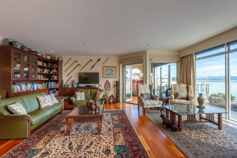 Photo of property in 2/275 Wakefield Quay, Stepneyville, Nelson, 7010