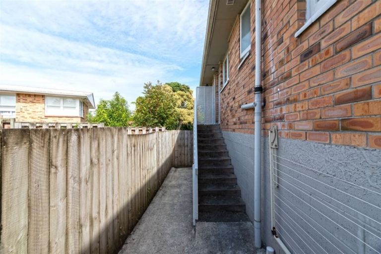 Photo of property in 3/261 Blockhouse Road, Avondale, Auckland, 0600